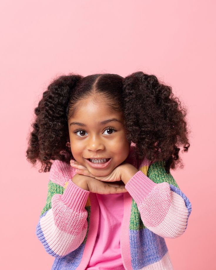 Cheveux d’enfant : la routine douce qui évite les pleurs